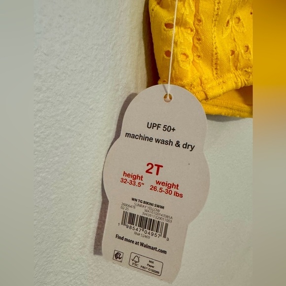 Yellow Eyelet Ruffle two piece - Picture 3 of 3